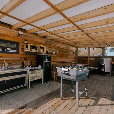 Tinylodge Am Ellertshaeuser See Stadtlauringen Eksteriør bilde